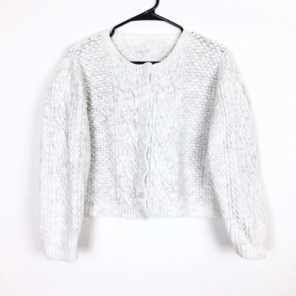 Vintage cropped cable knit cardigan size medium grandma core cozy boxy